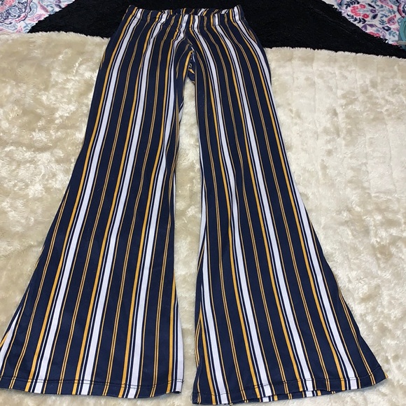 NYC Pants - 🍒3/$16 STRIPED BELL BOTTOM STRETCHY PANTS🍒